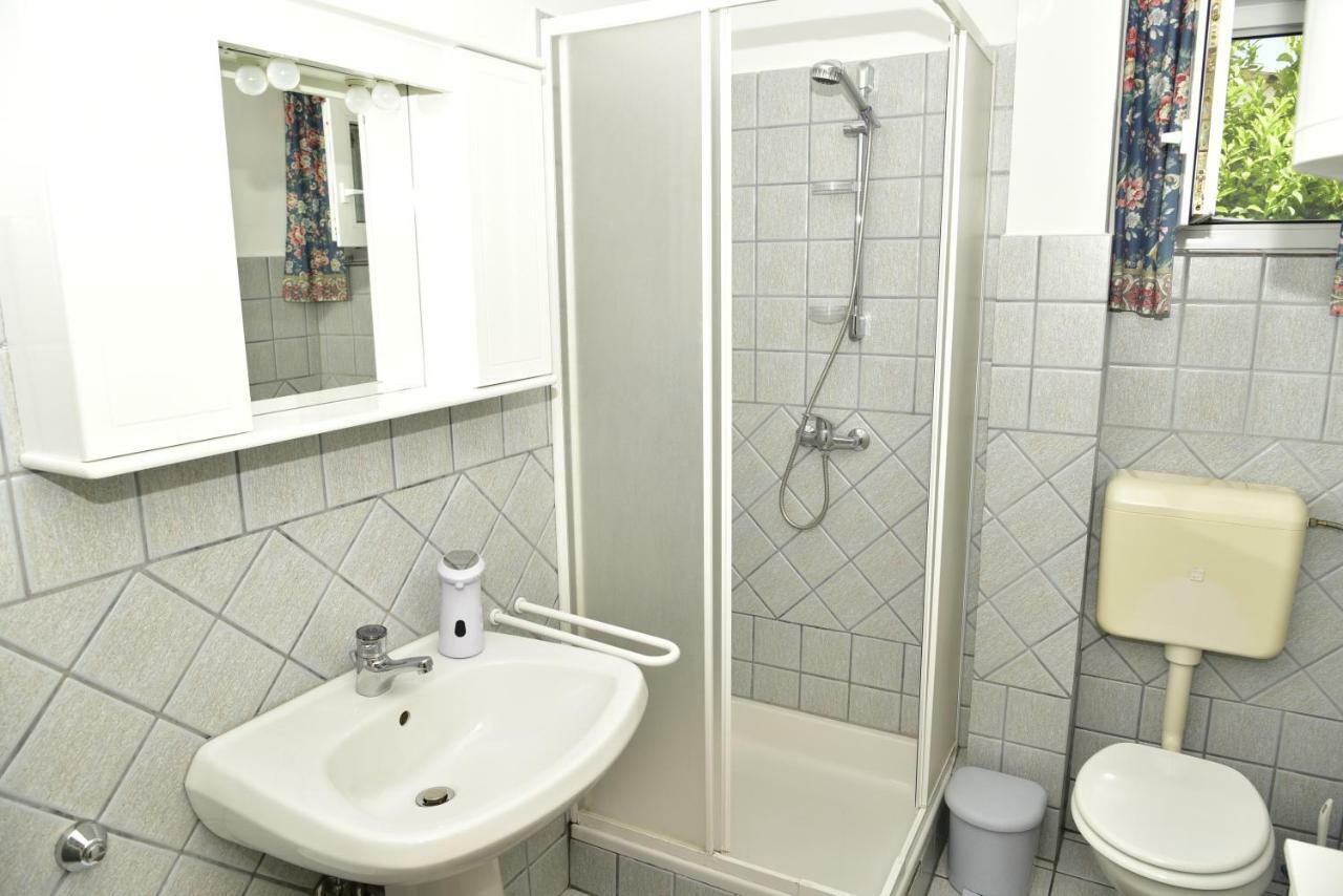 Apartment Blumen Oase Malinska Zewnętrze zdjęcie